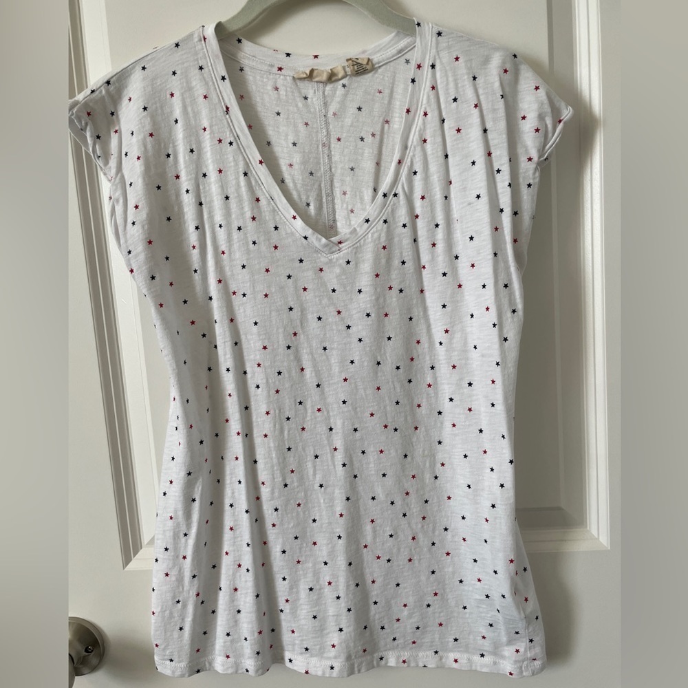 Christian Siriano short sleeve shirt size small white with red and blue stars.